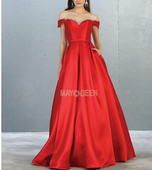 Off shoulder with beaded neckline formal ball gown long - Picture 5 of 8